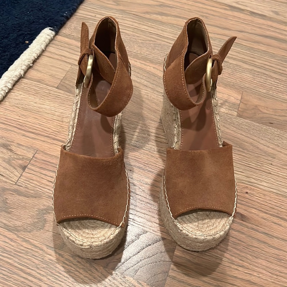 Marc Fisher wedges